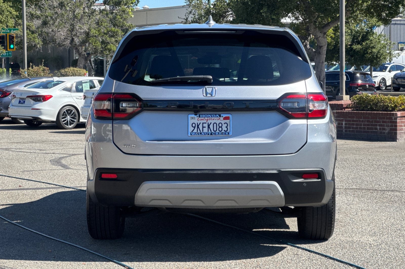 Used 2024 Honda Pilot EX-L image 5
