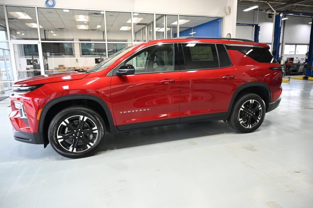 New 2027 Chevrolet Traverse LT w/ Sun and Wheel Package FWD image 7