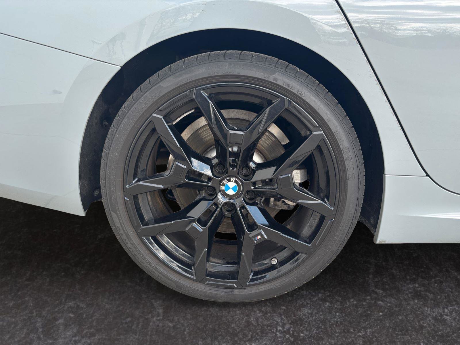 Certified 2026 BMW 330i xDrive Sedan AWD/4WD image 27