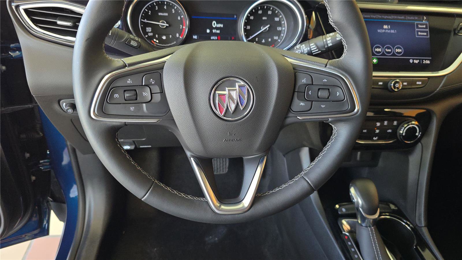 Used 2021 Buick Encore GX Preferred FWD image 25