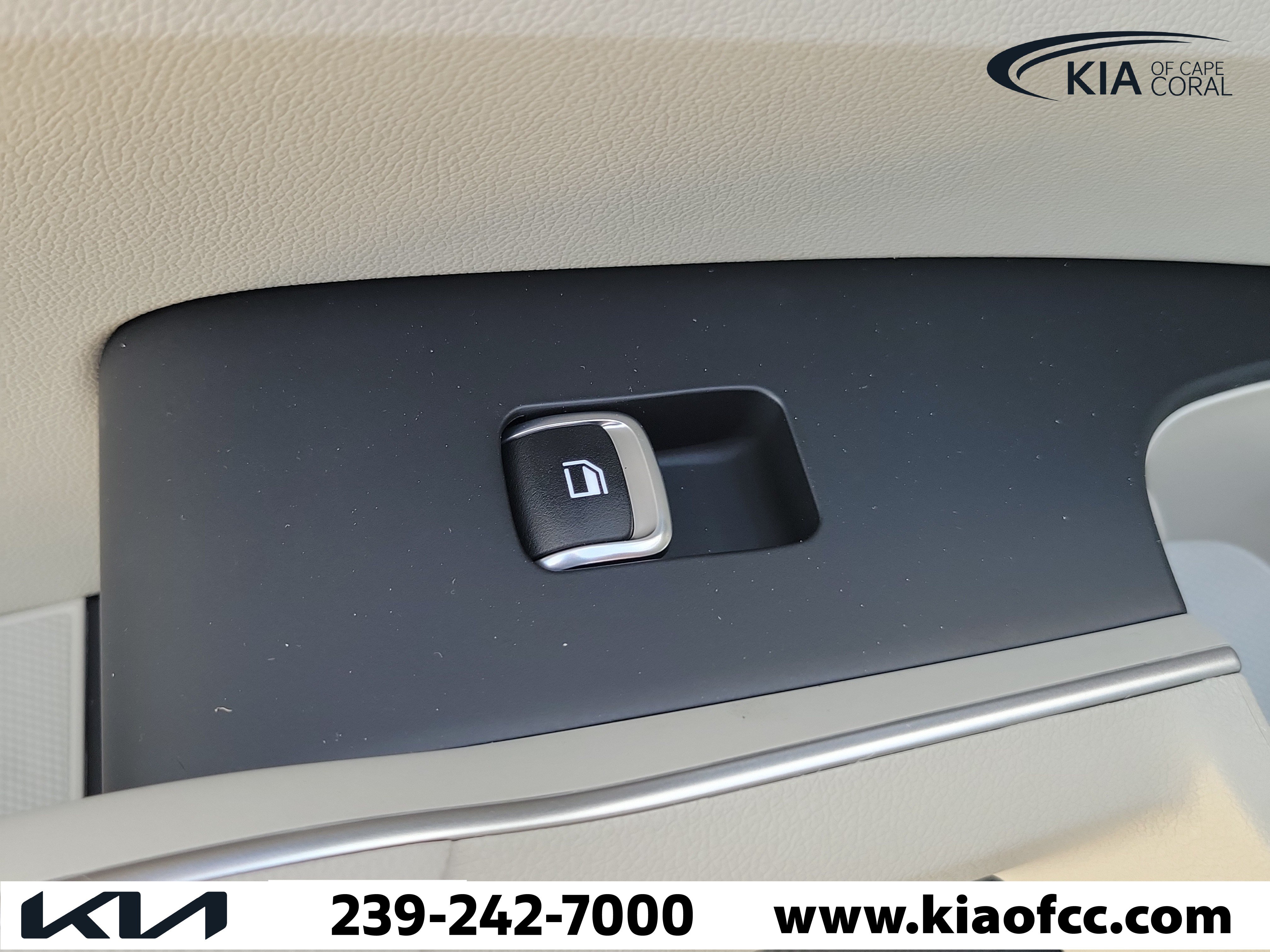 New 2026 Kia Sorento S FWD image 15