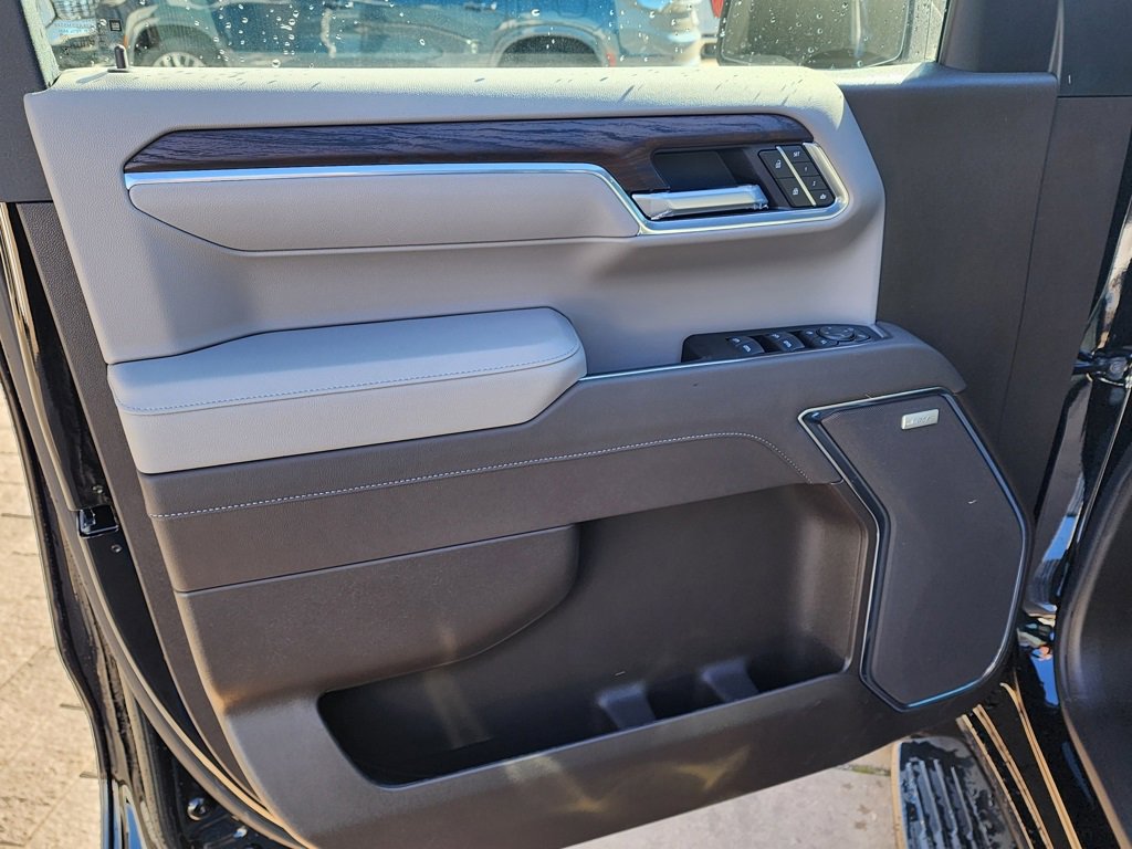 New 2026 GMC Sierra 1500 SLT w/ SLT Premium Plus Package image 14