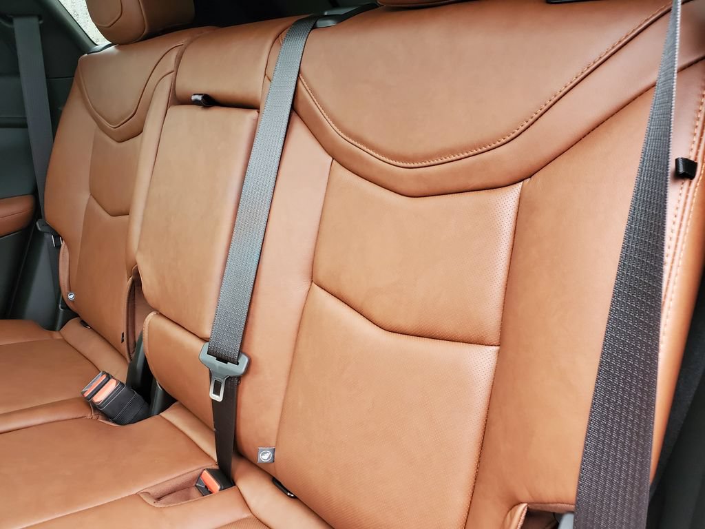 Certified 2026 Cadillac XT5 Sportv w/ LPO, Floor Liner Package AWD/4WD image 39