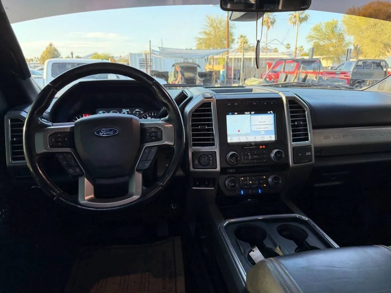 Used 2017 Ford F350 Platinum w/ Platinum Ultimate Package AWD/4WD image 27