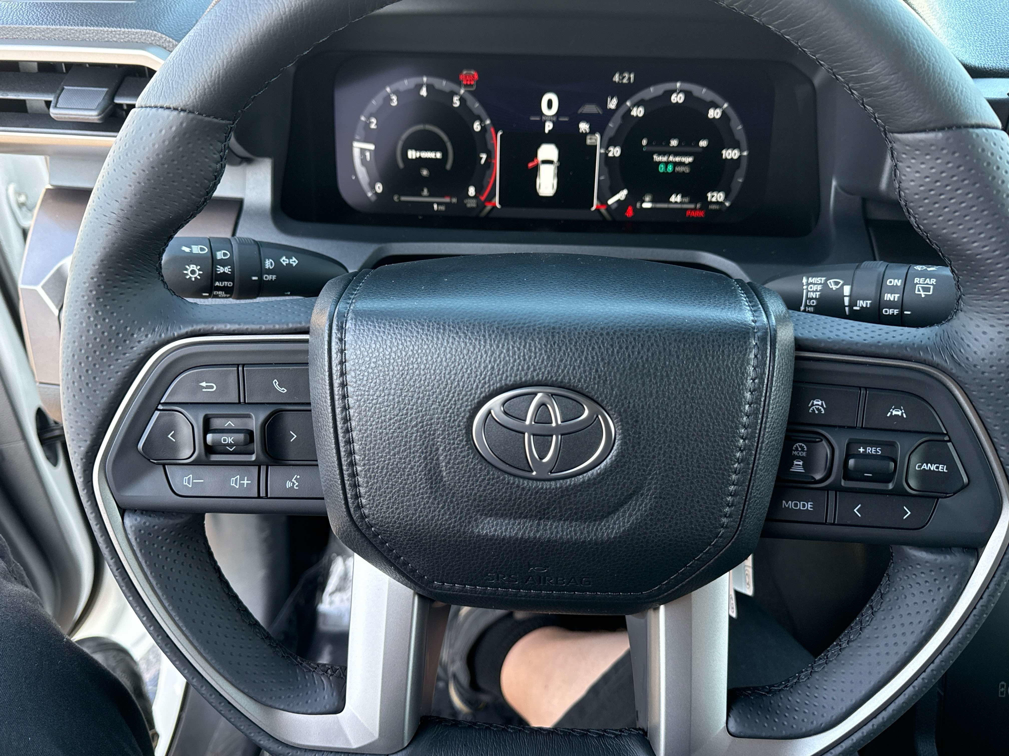New 2026 Toyota 4Runner TRD Off-Road Premium AWD/4WD image 23