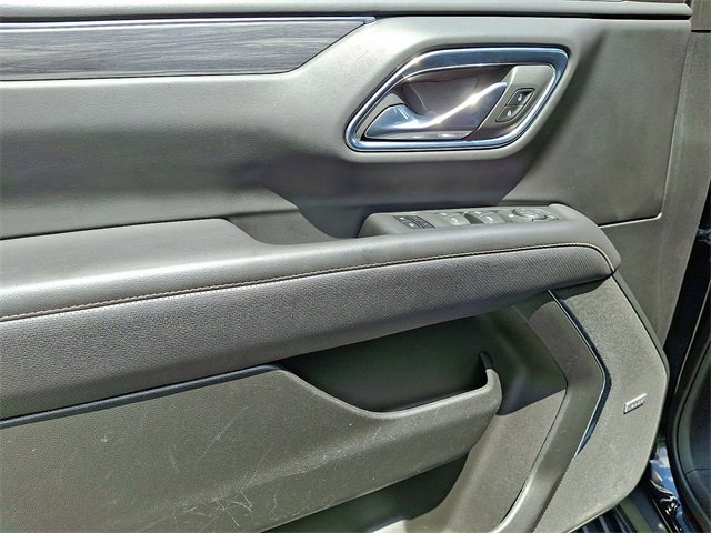 Used 2023 GMC Yukon SLT image 10