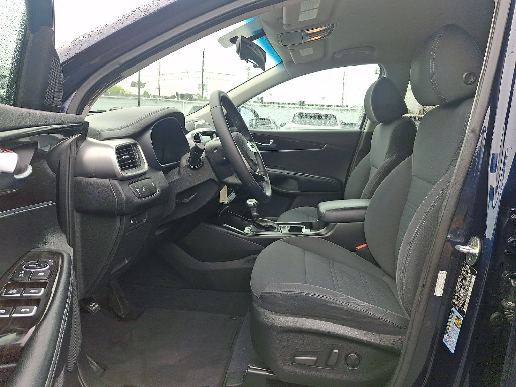Used 2020 Kia Sorento LX w/ LX I4 Convenience Package AWD/4WD image 16