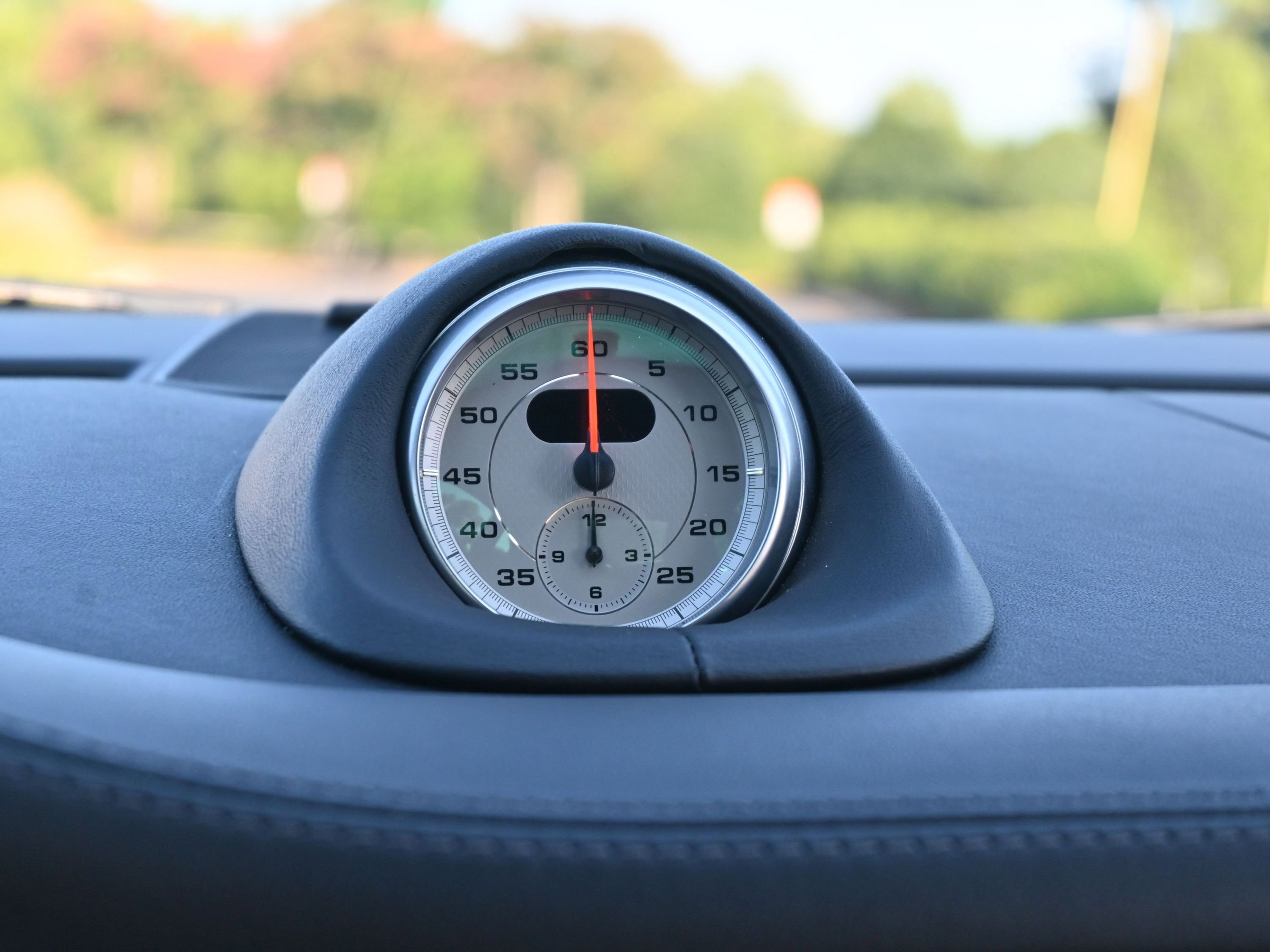 Used 2011 Porsche 911 Turbo S image 32