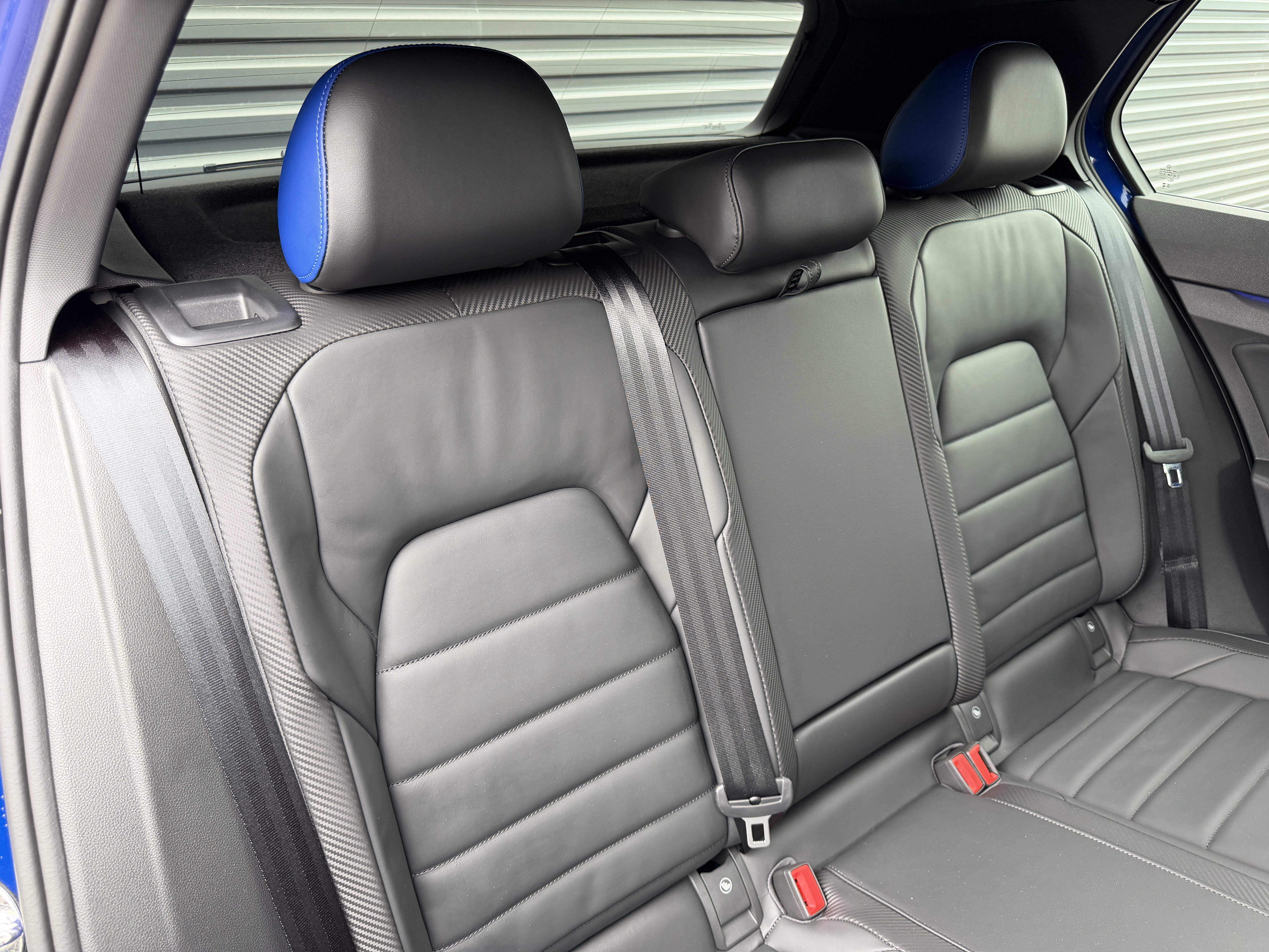 Used 2024 Volkswagen Golf R image 28