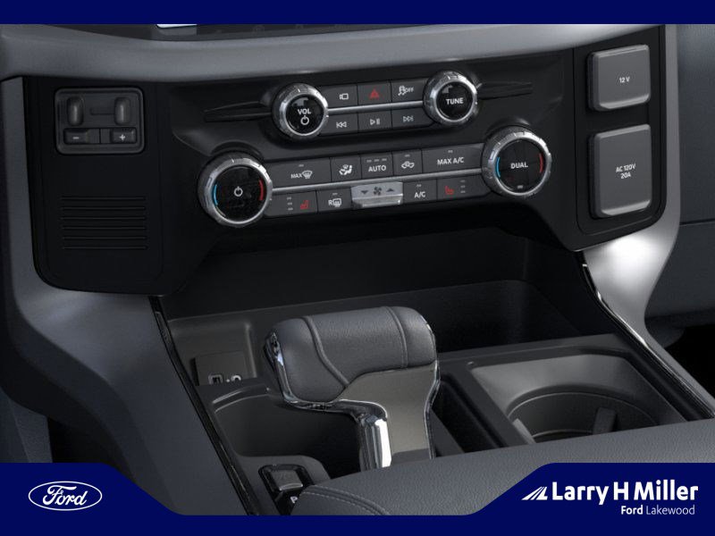 New 2025 Ford F150 Lightning XLT w/ Max Trailer Tow Package image 15