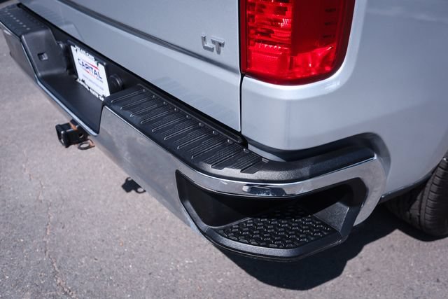Used 2022 Chevrolet Silverado 1500 LT w/ Fleet Comfort Package AWD/4WD image 17