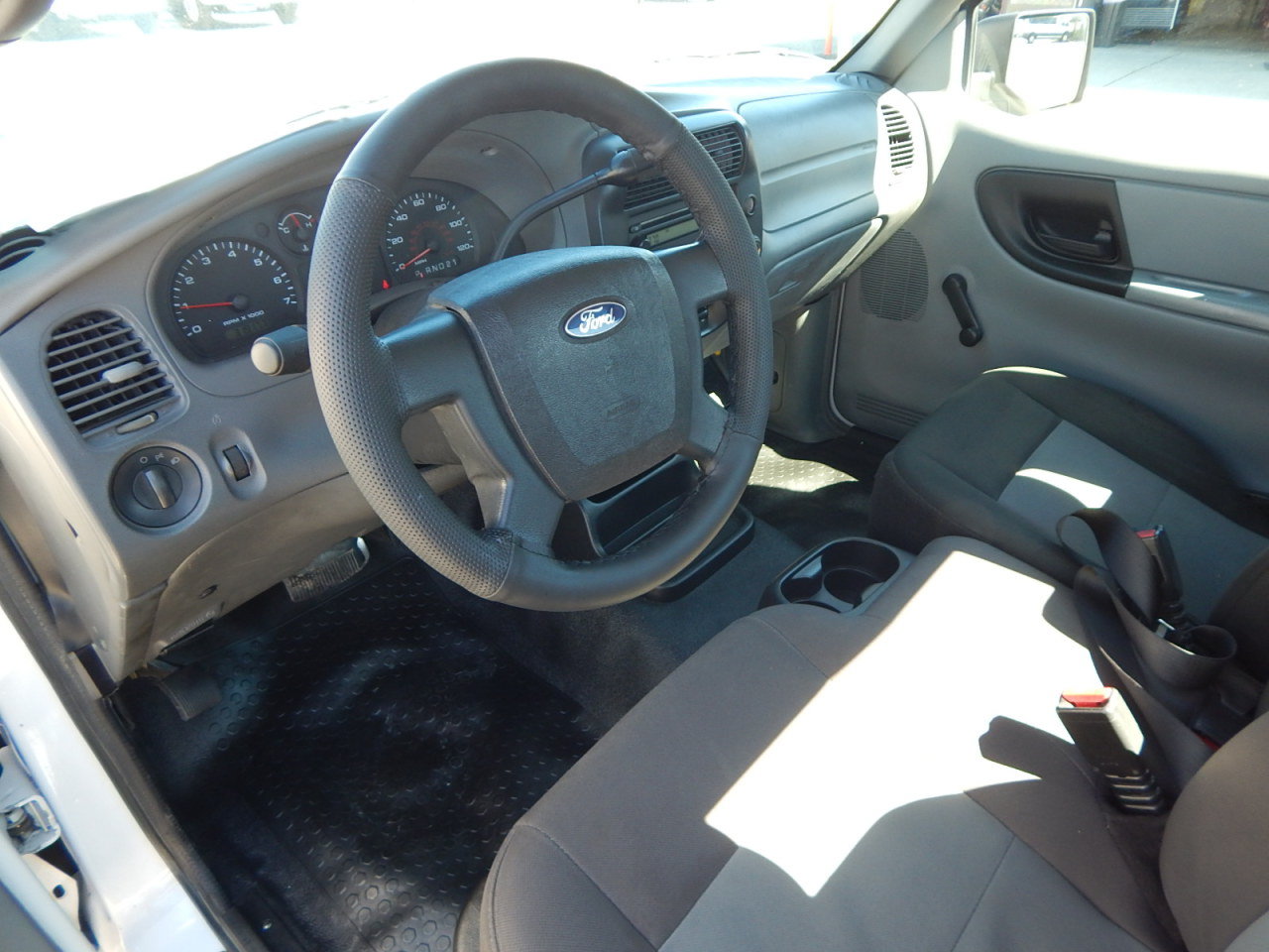 Used 2010 Ford Ranger 2WD Regular Cab image 16