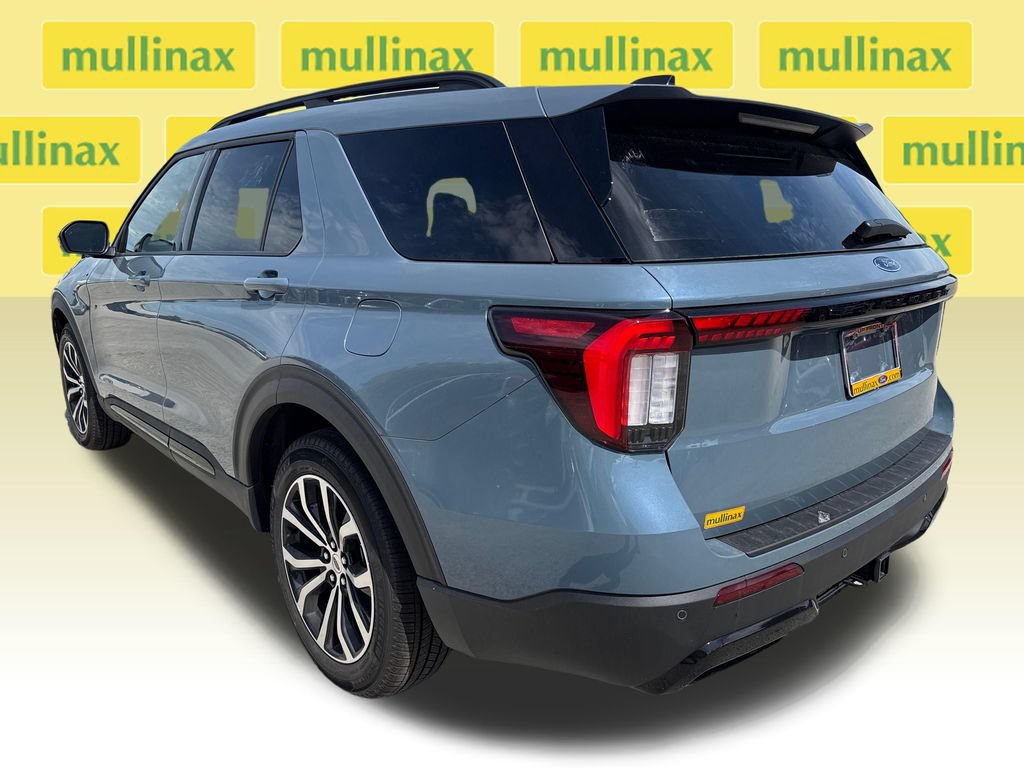 New 2026 Ford Explorer ST-Line w/ Premium Package RWD image 4