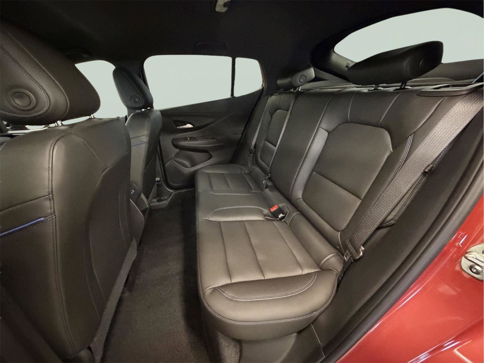 Certified 2024 Buick Envista Sport Touring w/ Convenience I Package FWD image 26