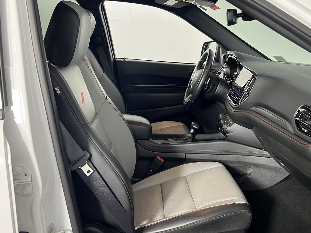 Used 2023 Dodge Durango GT image 33