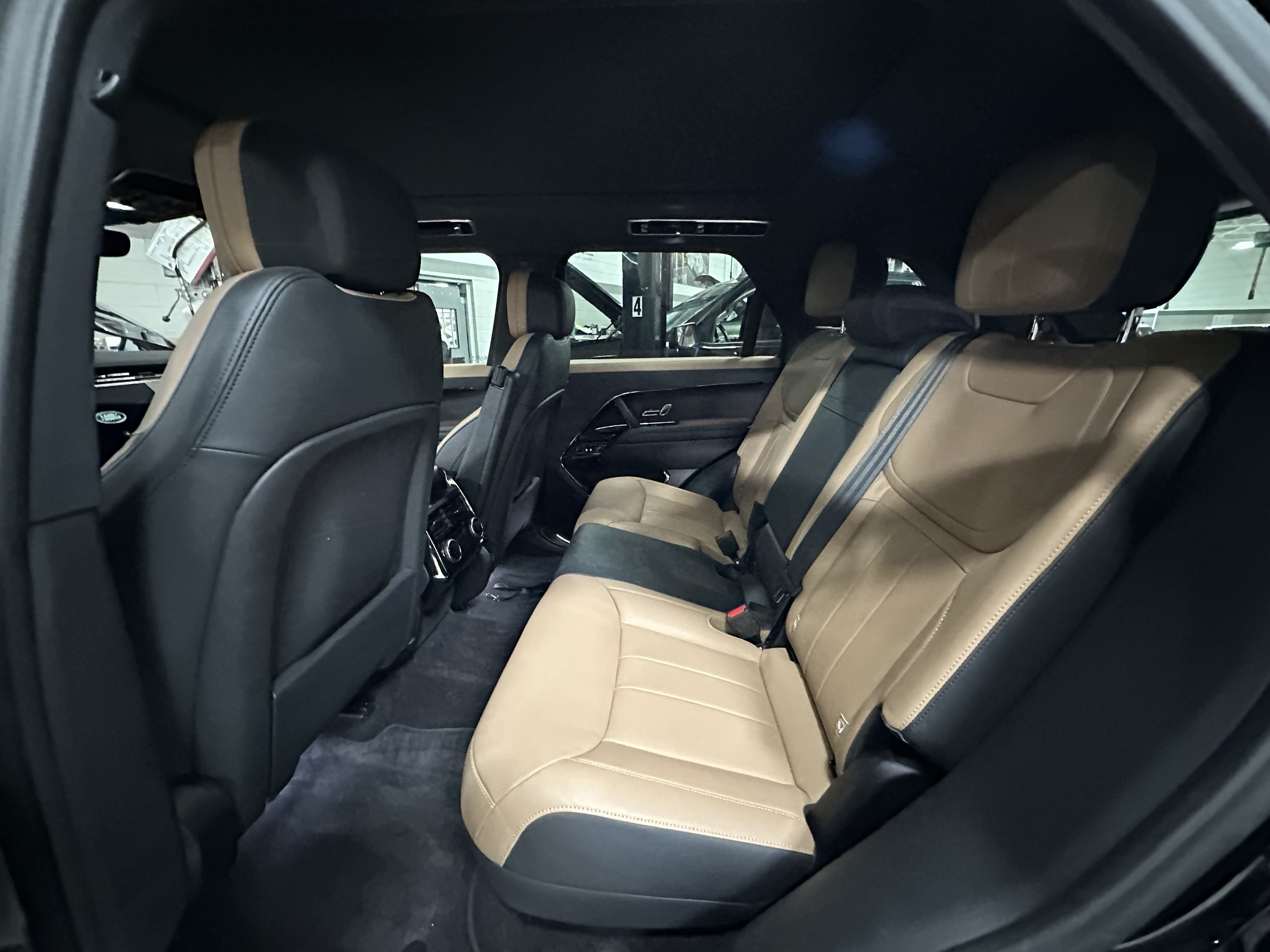 Used 2023 Land Rover Range Rover Sport SE Dynamic AWD/4WD image 26
