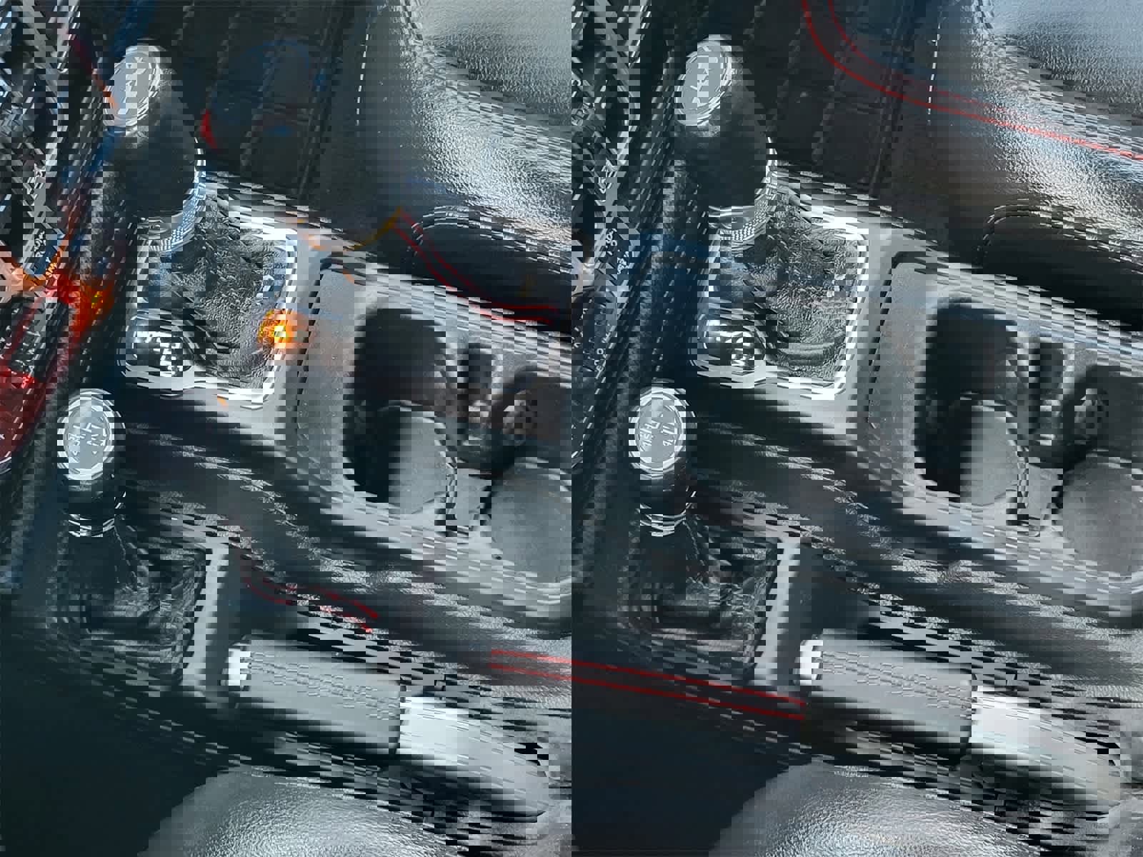 Used 2022 Jeep Wrangler Unlimited Rubicon w/ Xtreme Recon 35" Tire Package image 18