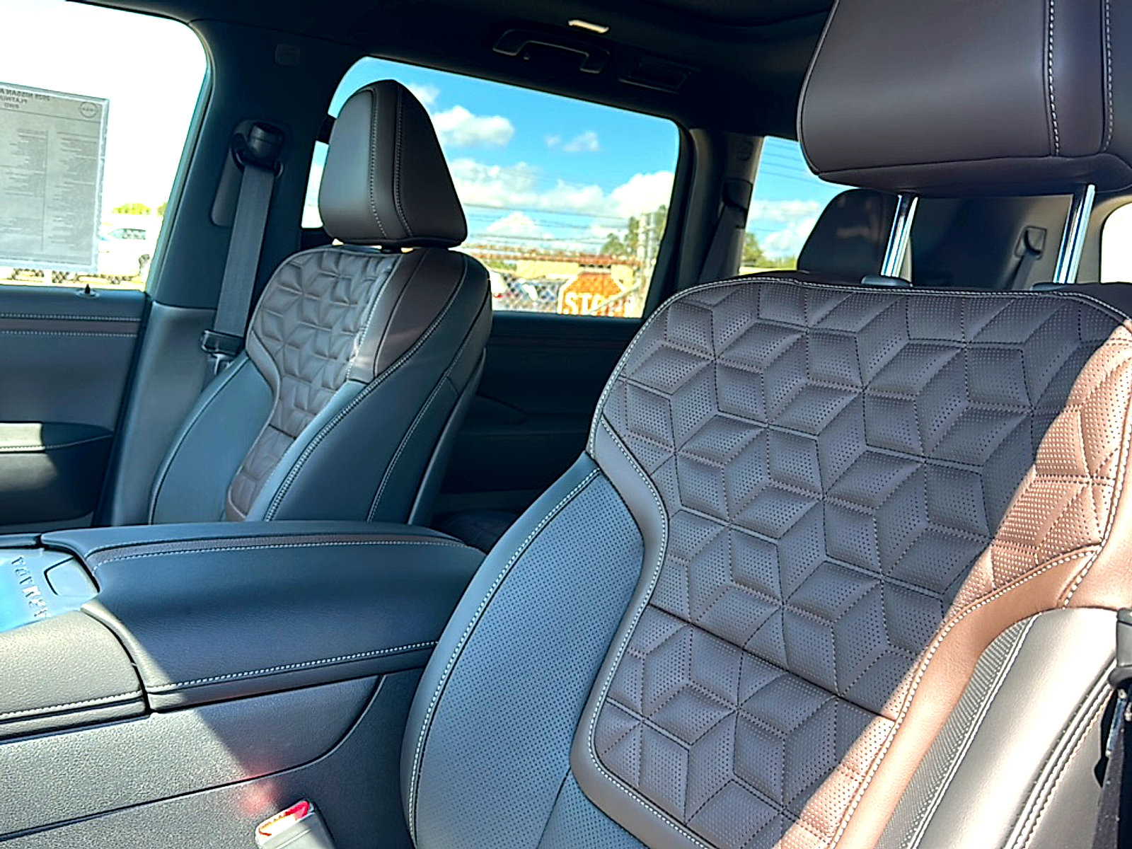 New 2026 Nissan Armada Platinum image 11