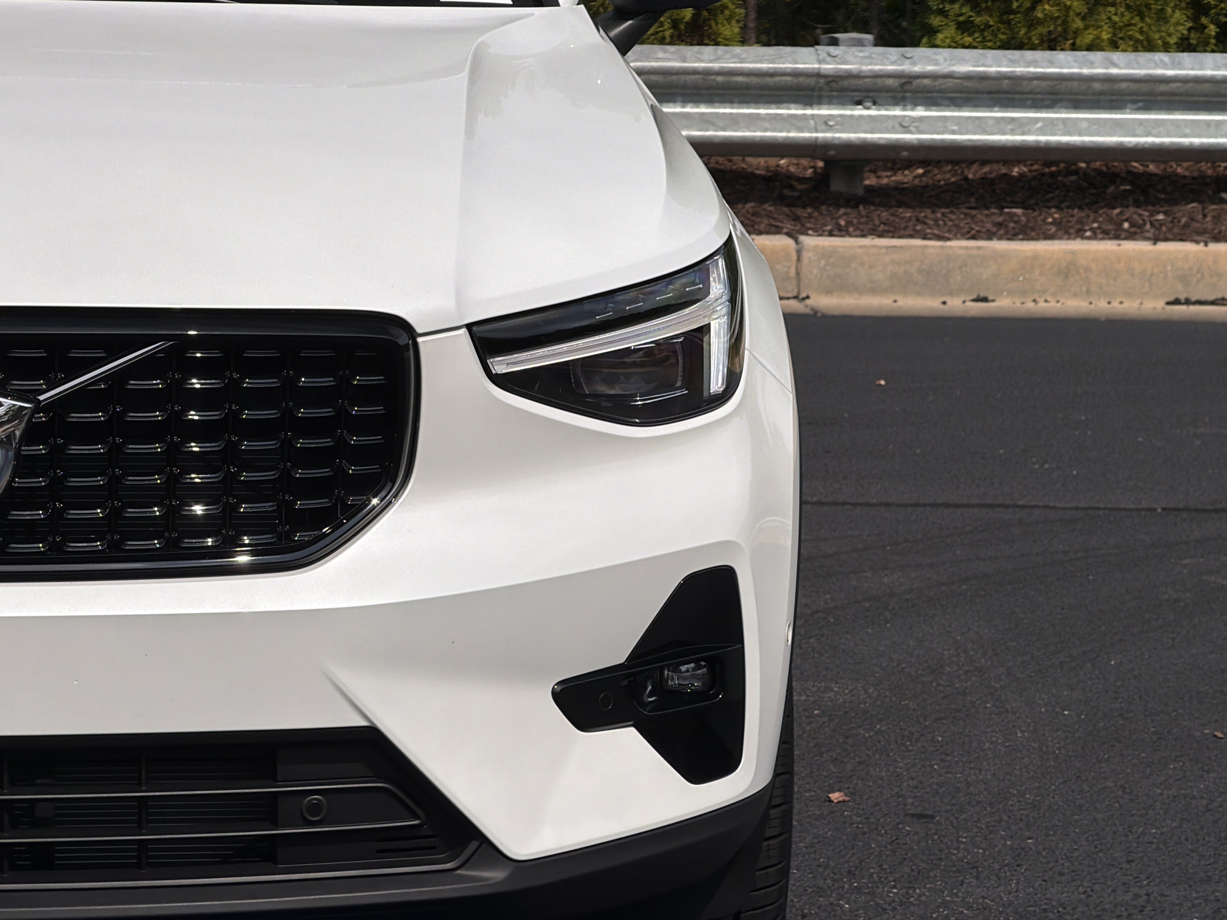 Used 2026 Volvo XC40 B5 Ultra w/ Protection Package Premier AWD/4WD image 20