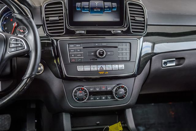 Used 2017 Mercedes-Benz GLS 450 4MATIC image 35