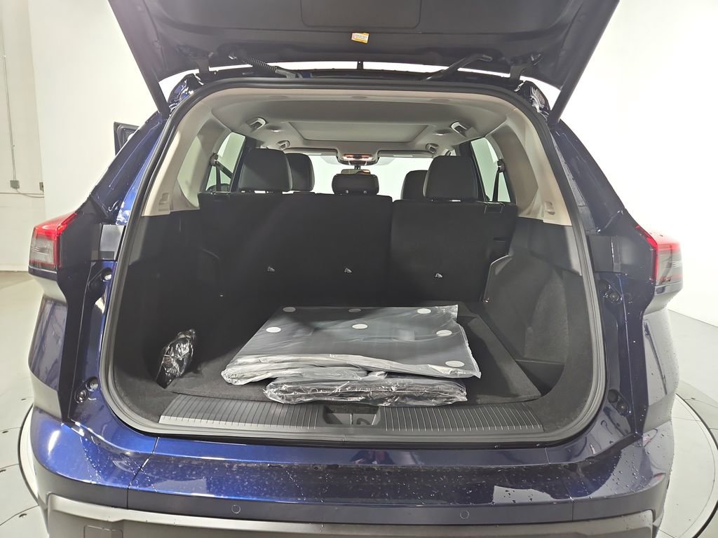 New 2026 Nissan Rogue SV image 21