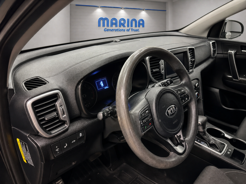 Used 2018 Kia Sportage LX w/ LX Technology Package FWD image 21