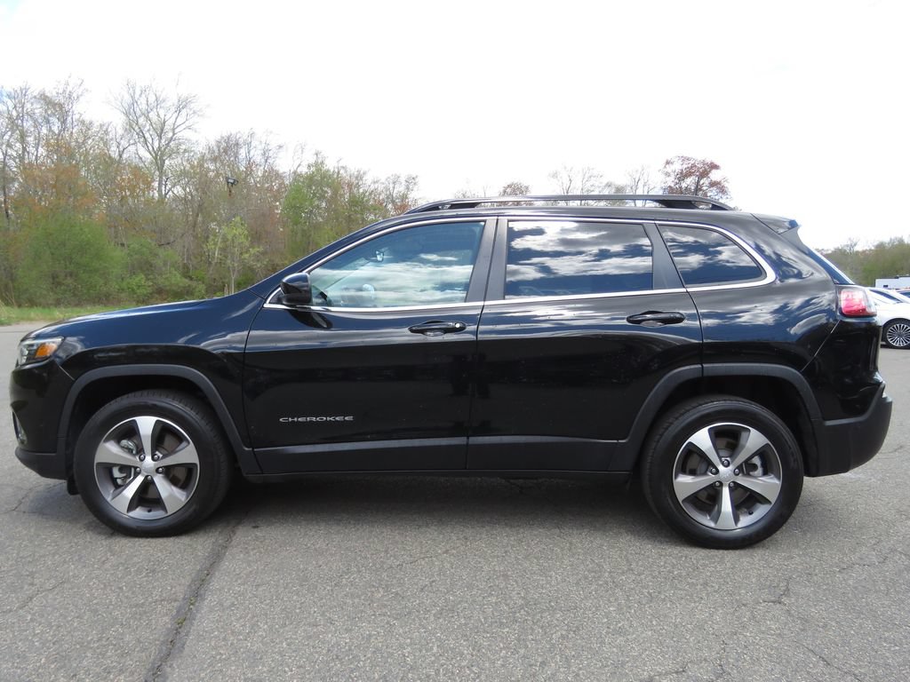 Used 2022 Jeep Cherokee Limited AWD/4WD image 8