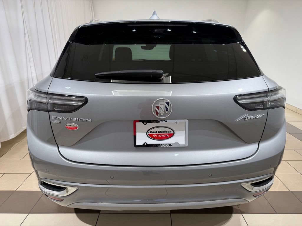 Used 2023 Buick Envision Avenir AWD/4WD image 4