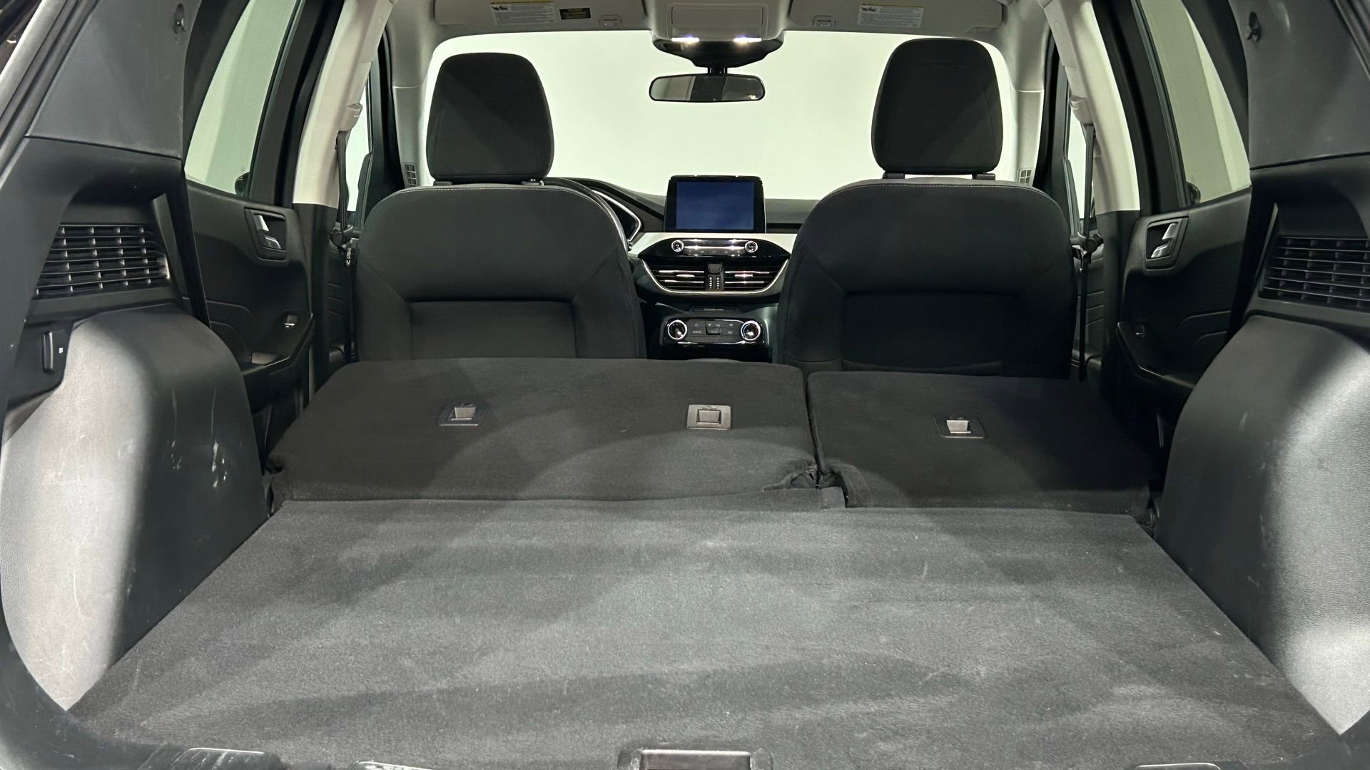 Used 2021 Ford Escape SE FWD image 29
