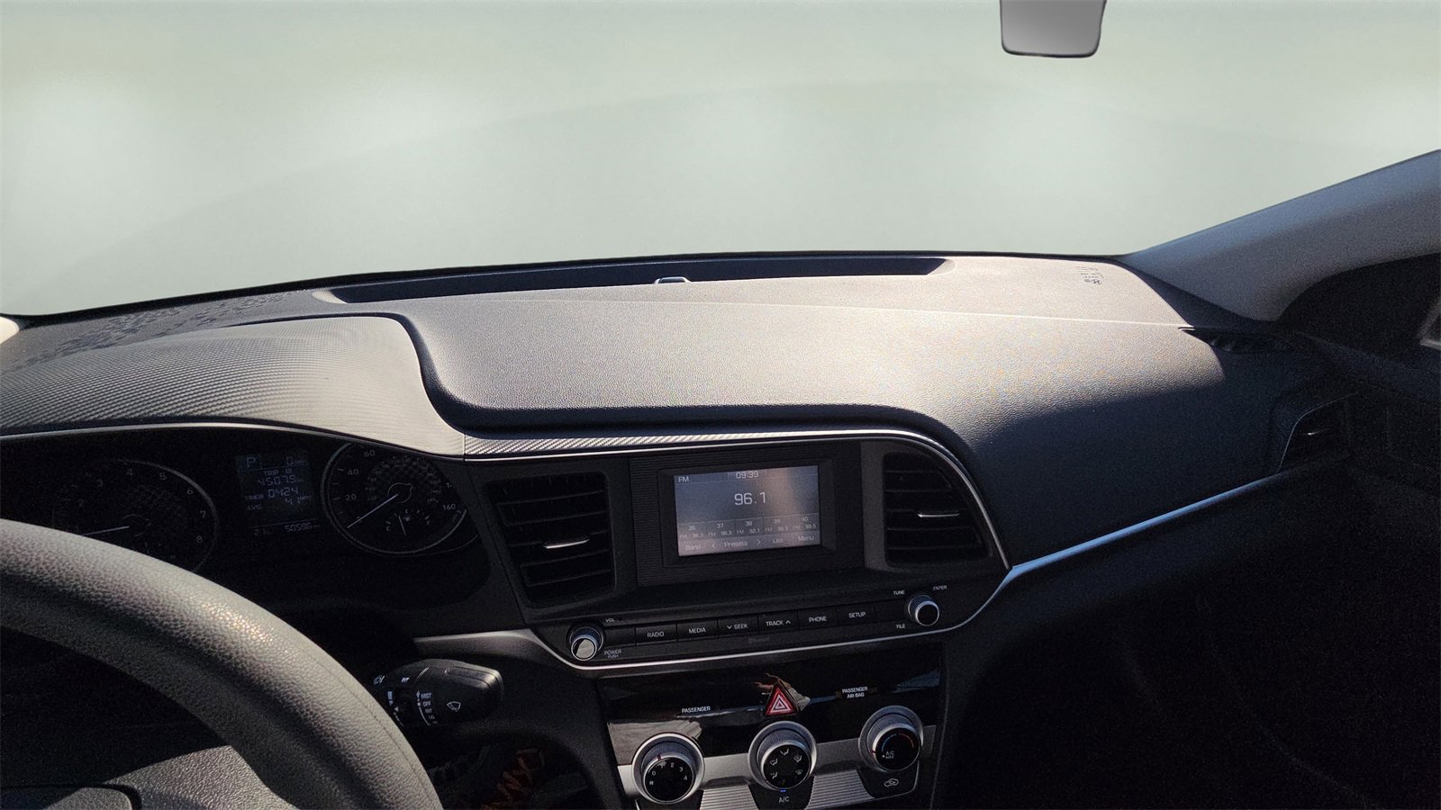 Used 2019 Hyundai Elantra SE w/ Cargo Package image 9