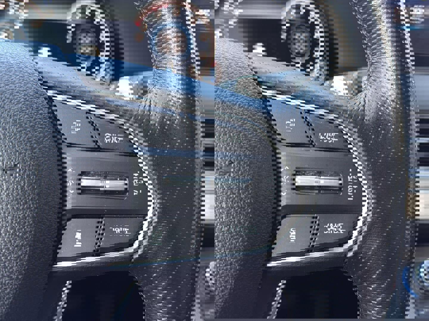 Used 2022 Hyundai Palisade Calligraphy w/ Winter Package image 14