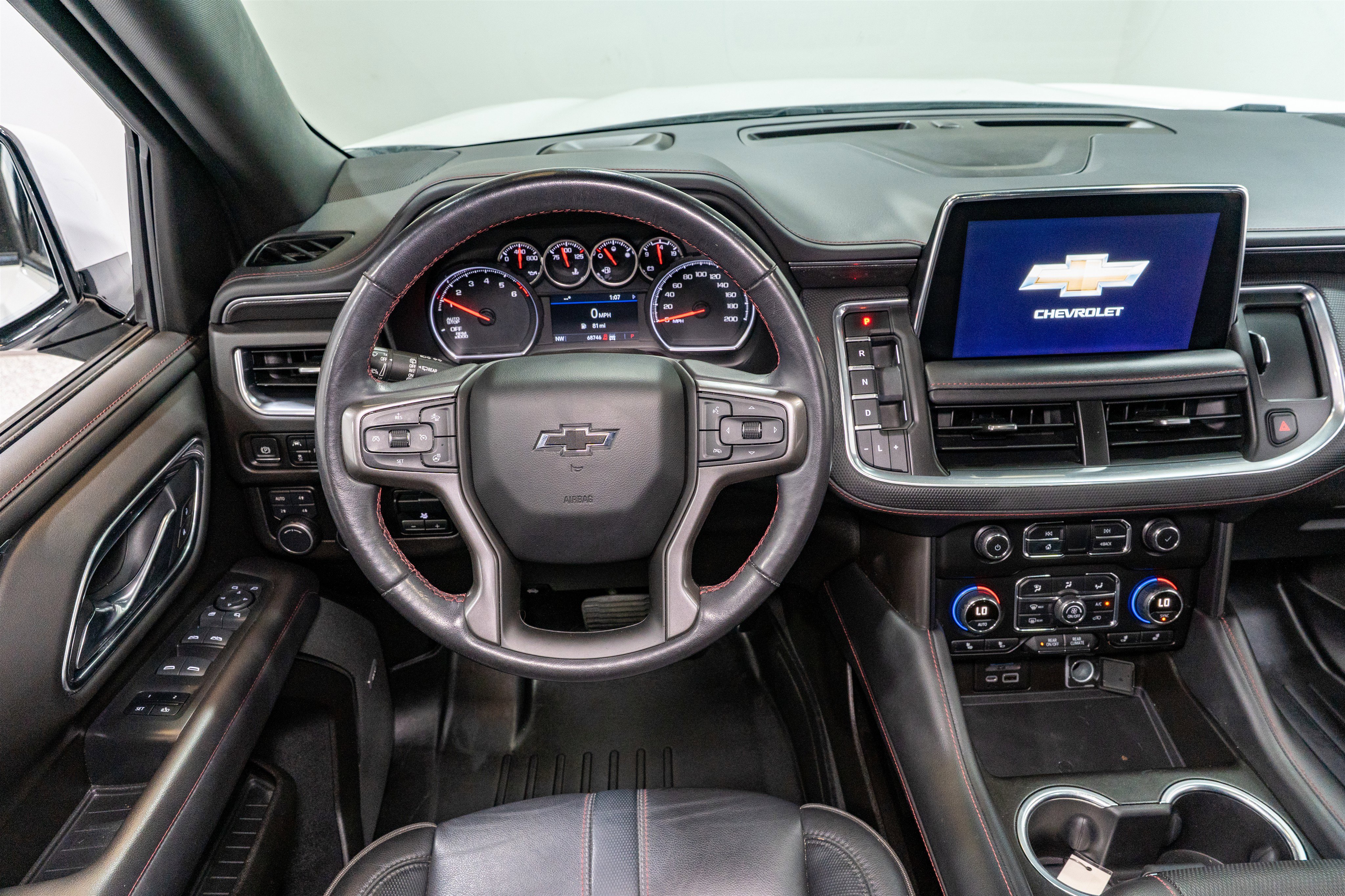 Used 2021 Chevrolet Tahoe RST w/ Luxury Package image 11