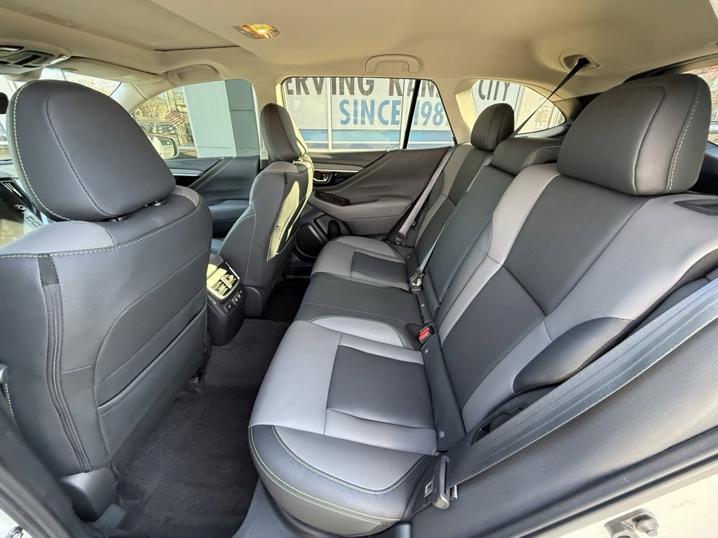 Used 2021 Subaru Outback Onyx Edition XT image 29