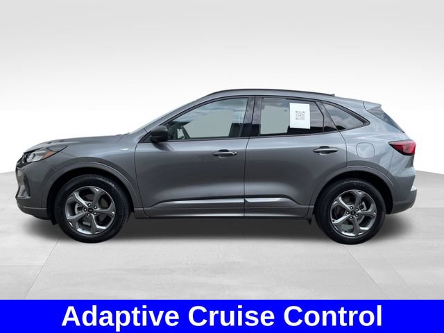 Used 2024 Ford Escape ST-Line w/ Tech Pack #1 AWD/4WD image 2