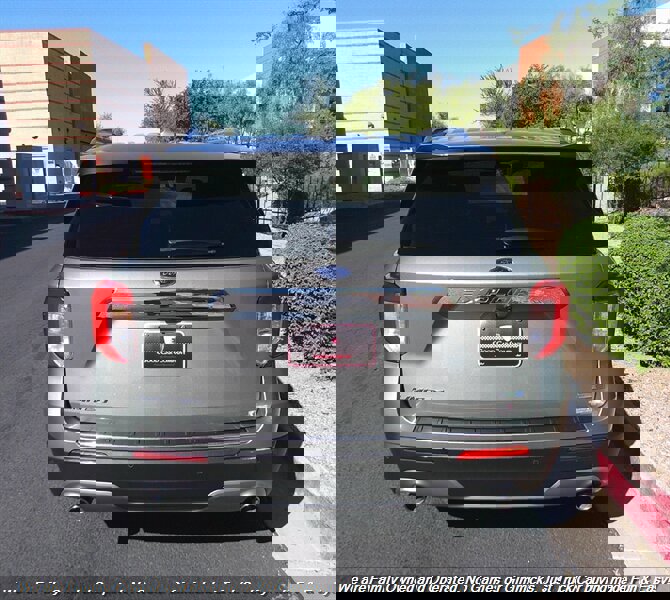 Used 2020 Ford Explorer Limited image 4