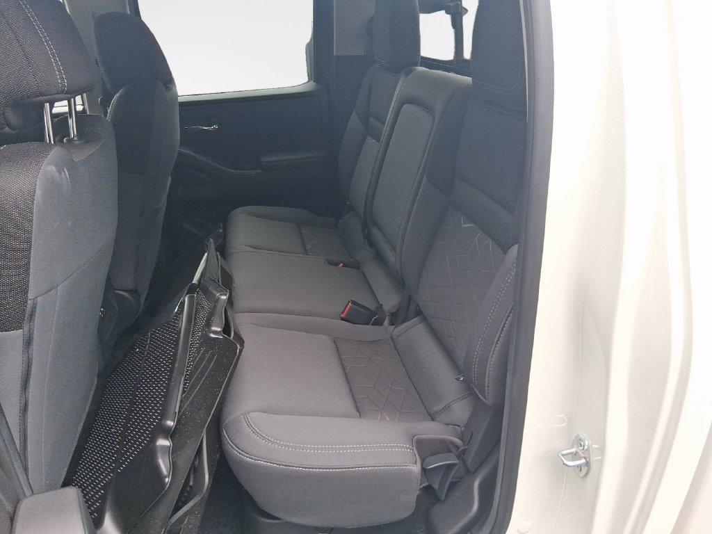 Used 2026 Nissan Frontier SV w/ All-Weather Content Package RWD image 24