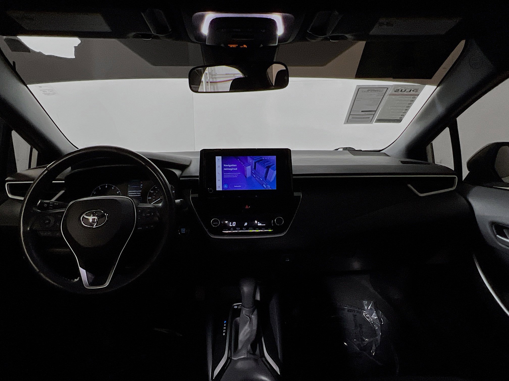 Used 2023 Toyota Corolla SE image 30