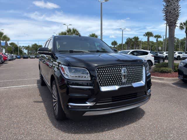 Used 2020 Lincoln Navigator L Reserve w/ Luxury Package AWD/4WD image 9