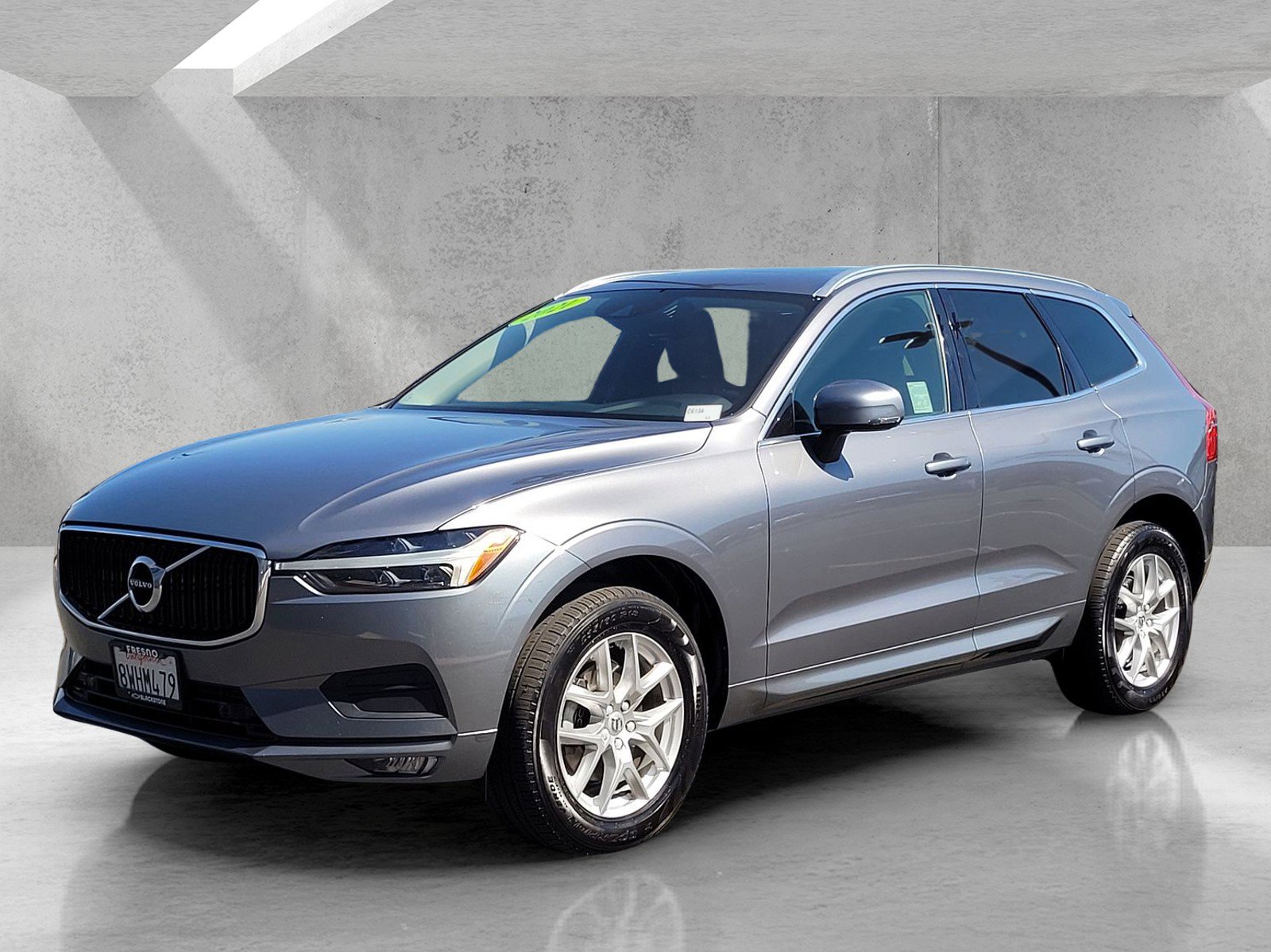 Used 2021 Volvo XC60 T5 Momentum image 8