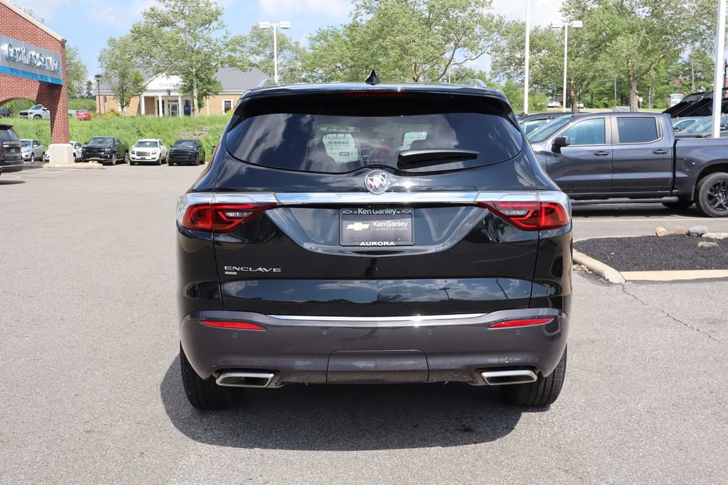 Certified 2024 Buick Enclave Essence w/ Technology Package AWD/4WD image 30