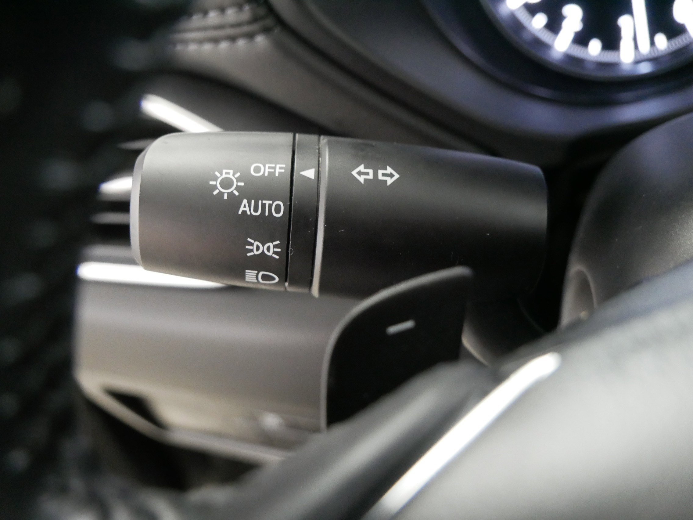 Used 2023 MAZDA CX-5 AWD 2.5 S w/ Premium Package image 31