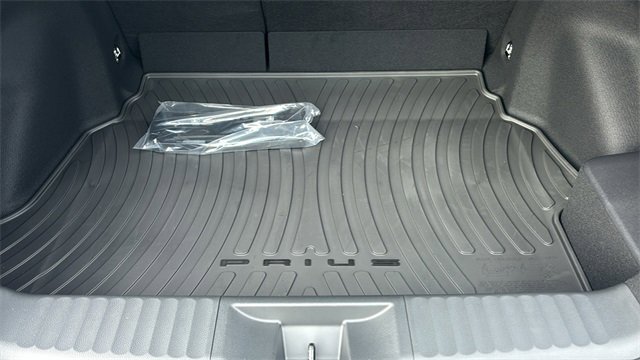 New 2026 Toyota Prius LE image 31