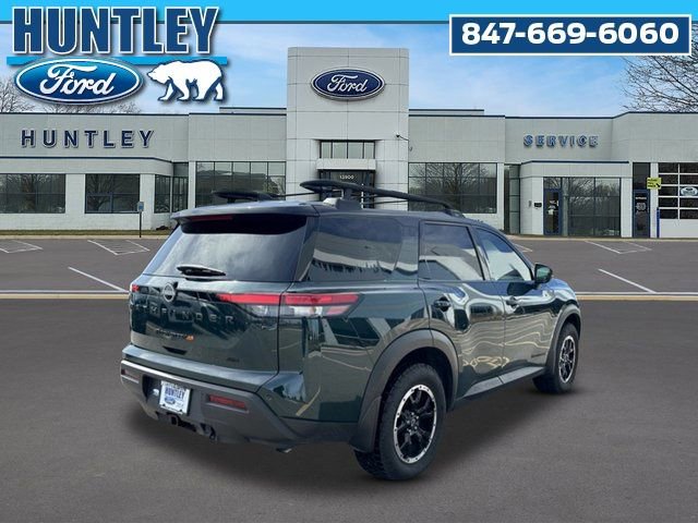 Used 2025 Nissan Pathfinder Rock Creek image 5