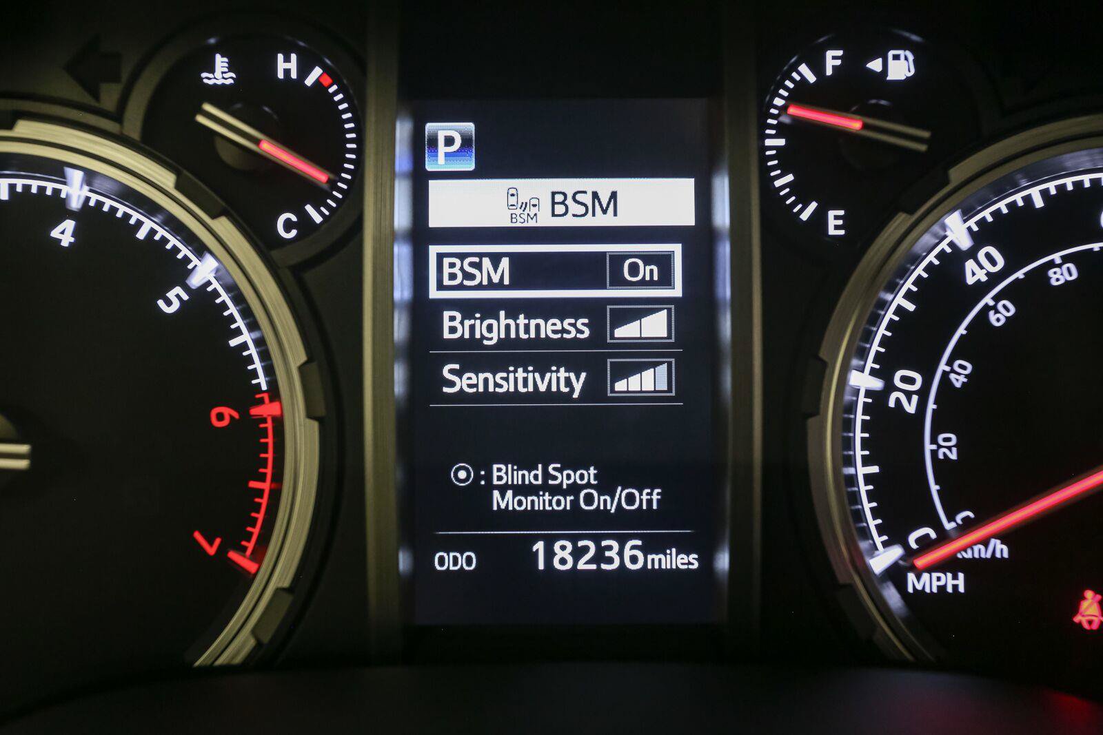 Certified 2023 Toyota 4Runner TRD Off-Road Premium w/ Off Road Premium Plus Package AWD/4WD image 39