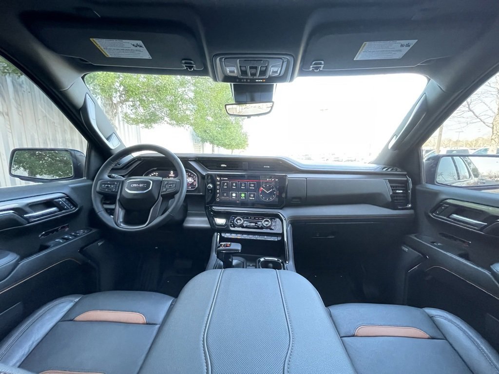 Used 2024 GMC Sierra 1500 AT4 w/ Technology Package image 31