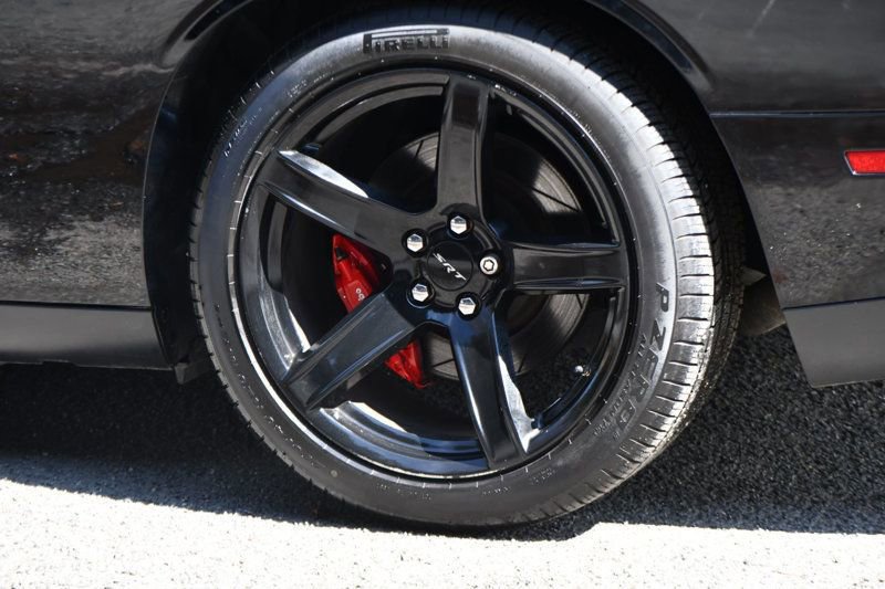 Used 2018 Dodge Challenger SRT w/ Technology Group image 13