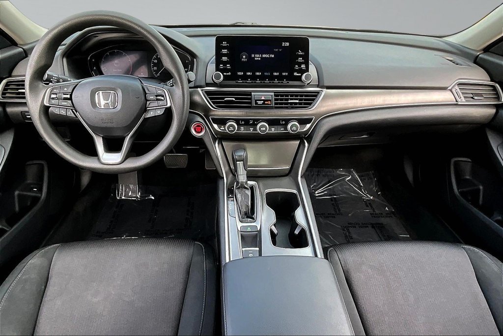 Used 2019 Honda Accord LX image 7