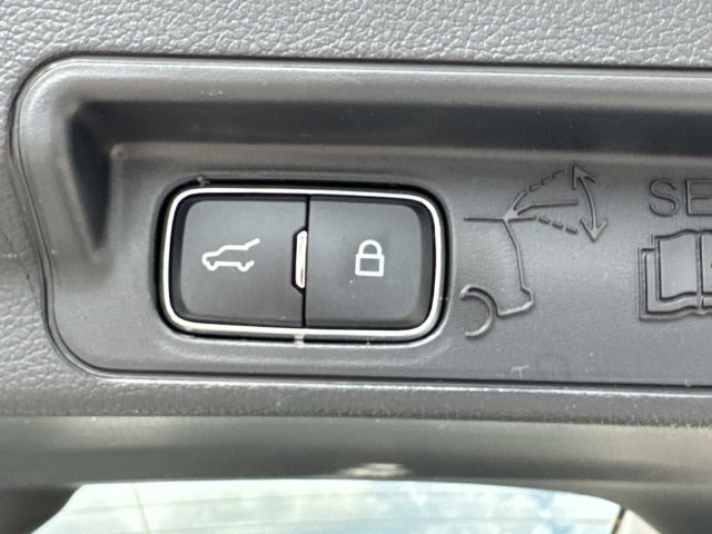 New 2026 Ford Explorer Active w/ Active Comfort Package RWD image 17