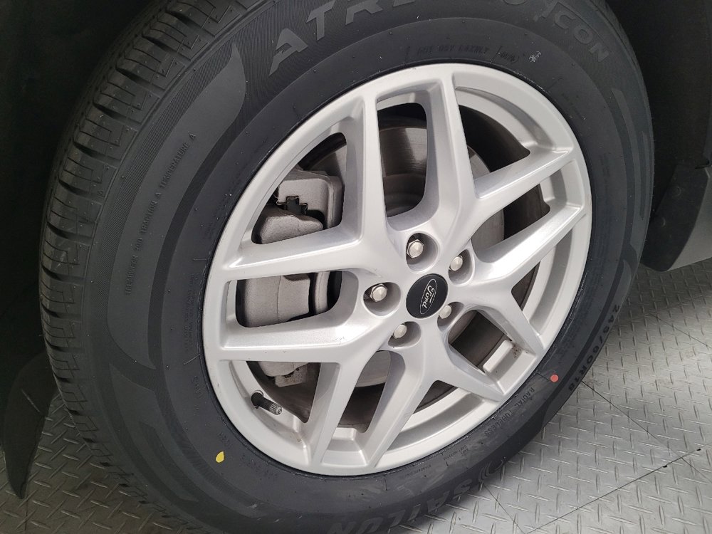 Used 2024 Ford Edge SEL image 31