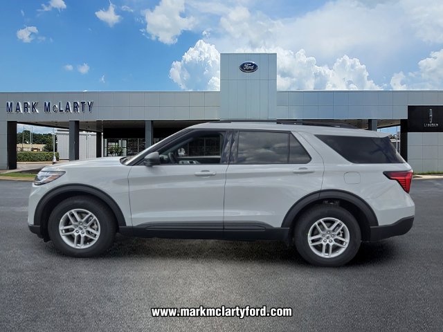 New 2027 Ford Explorer Active w/ Active Comfort Package RWD image 2